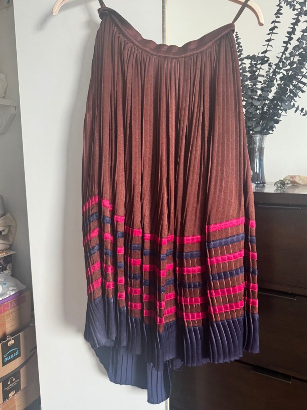 Bogner Brown Pleated Midi Skirt Pink Navy Stripe Hem 38